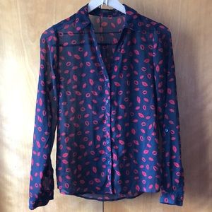 The Limited Red Lips V-neck Button Down Blouse S y2k
